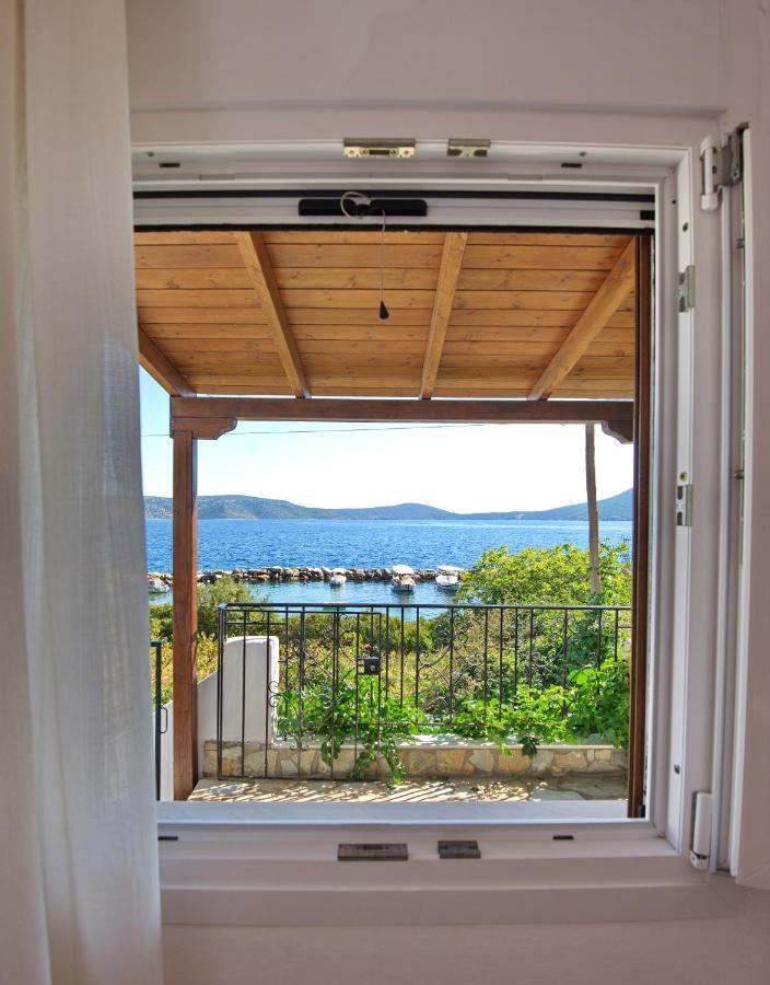 Thea Studios Kalamakia Exterior photo